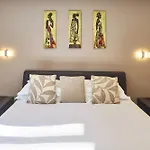 Aaron 惠特比